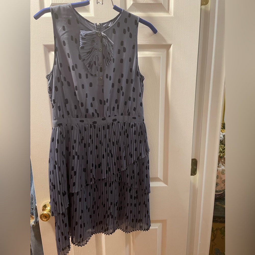 Banana Republic Blue and Black Pleated Sleeveless Dress Excellent Condition